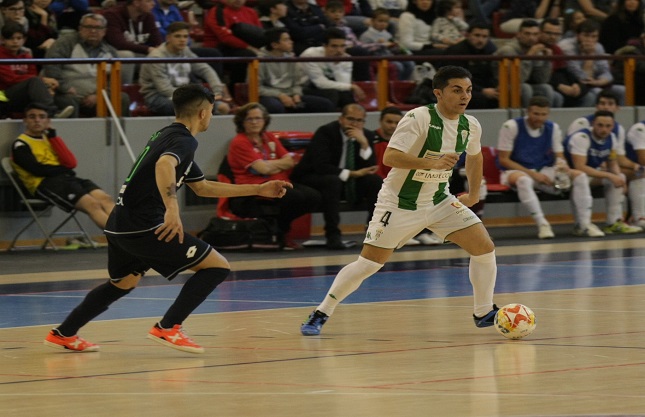 4-4. Pinchazo en el peor momento