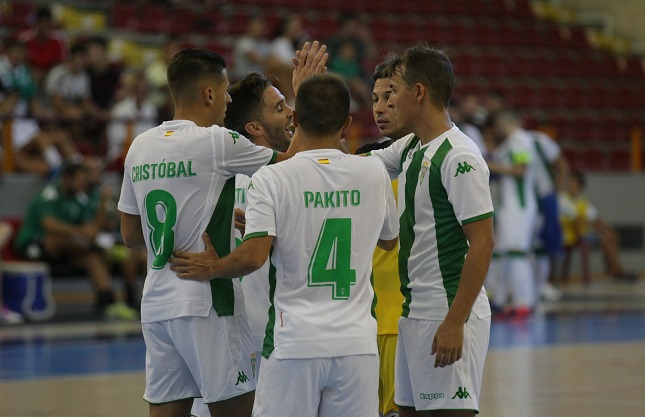 9-0. Inmaculada puesta de largo