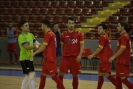 2-3. Con el mono de trabajo